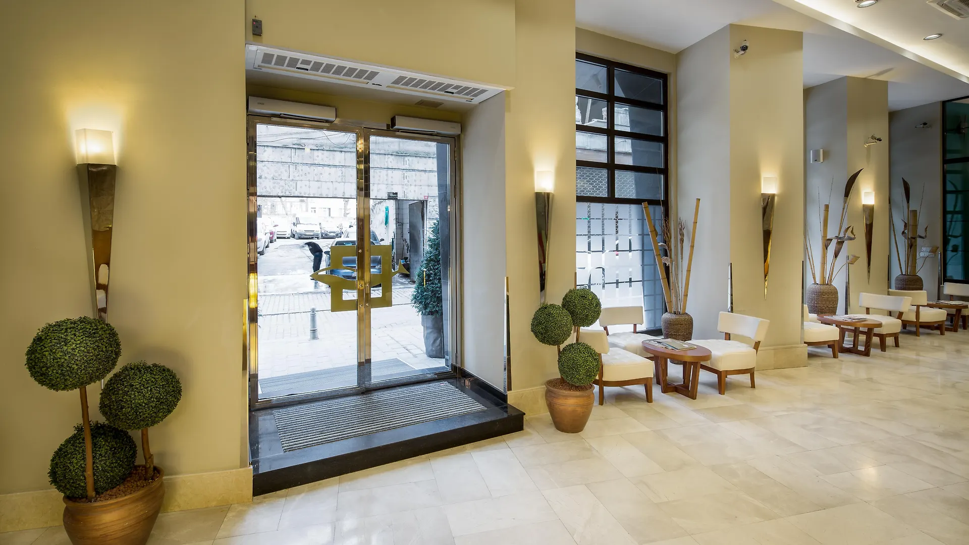 Orka Royal Hotel & Spa Istanbul 4*,